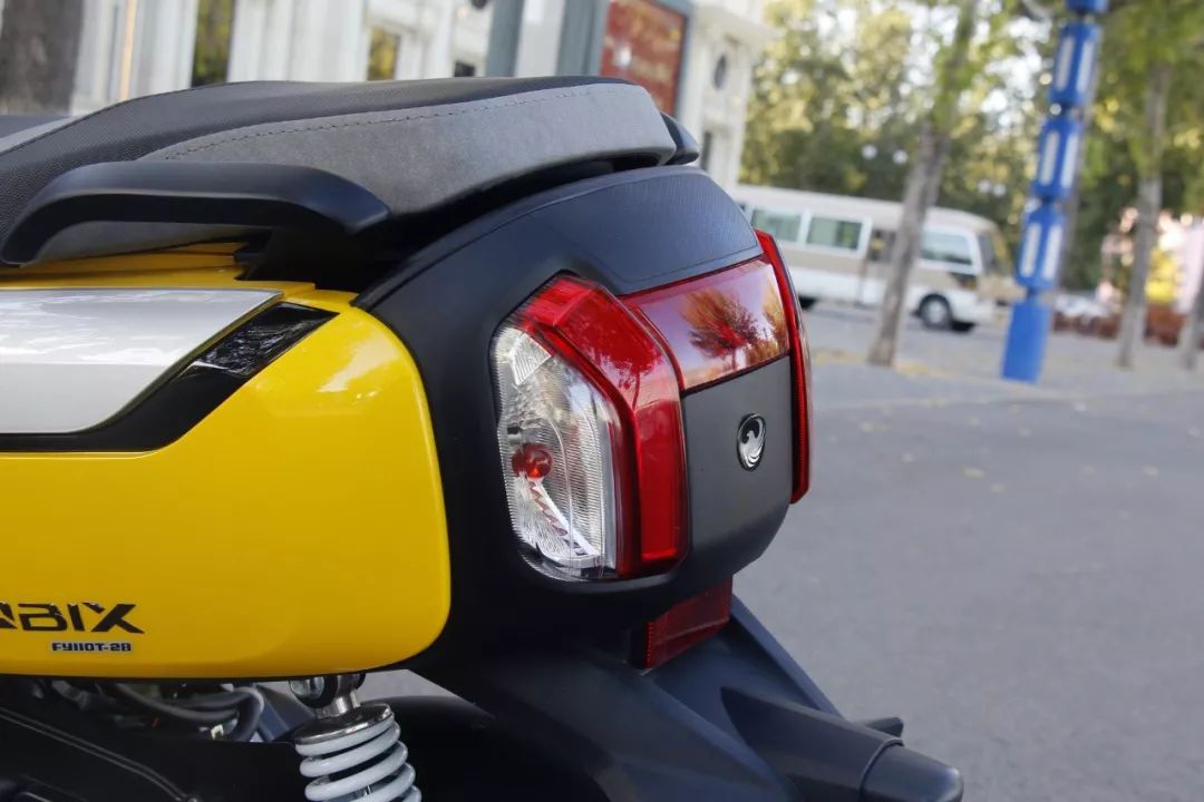 飞鹰e酷踏板摩托车,飞鹰e酷最新款