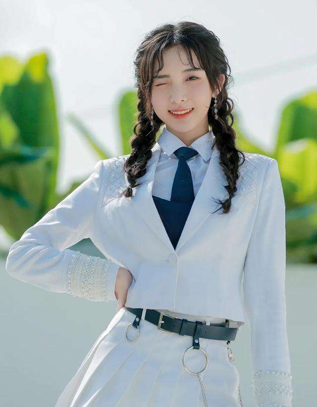 硬糖少女303属于几线女团,硬糖少女303女团哪个公司的