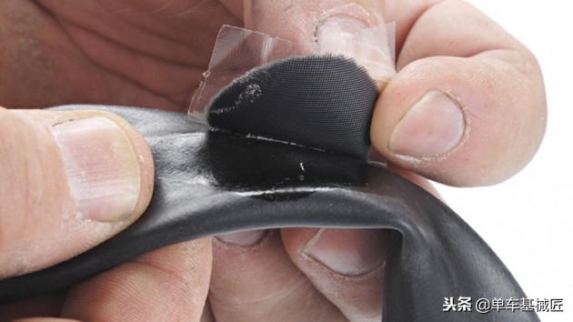 单车基械匠维修视频,自行车更换内胎和补胎技巧图解