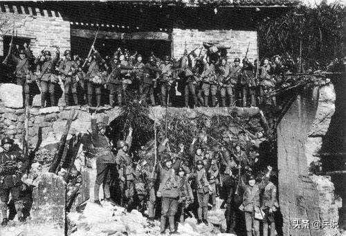 日军少将先中两弹，手术又遭炮轰，杜聿明掘墓，亲题碑文