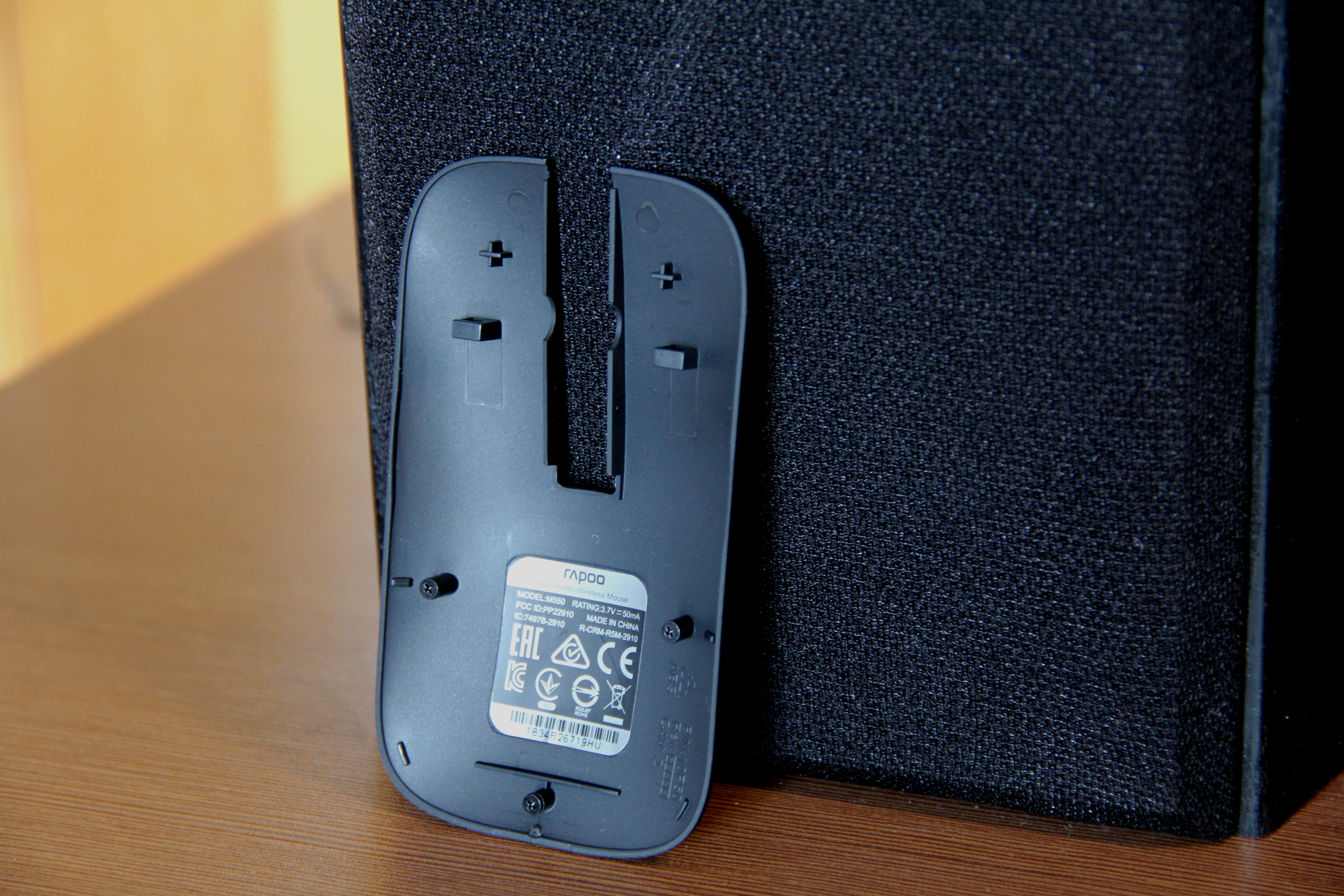 办公鼠标雷柏570,雷柏m550和m700哪个好