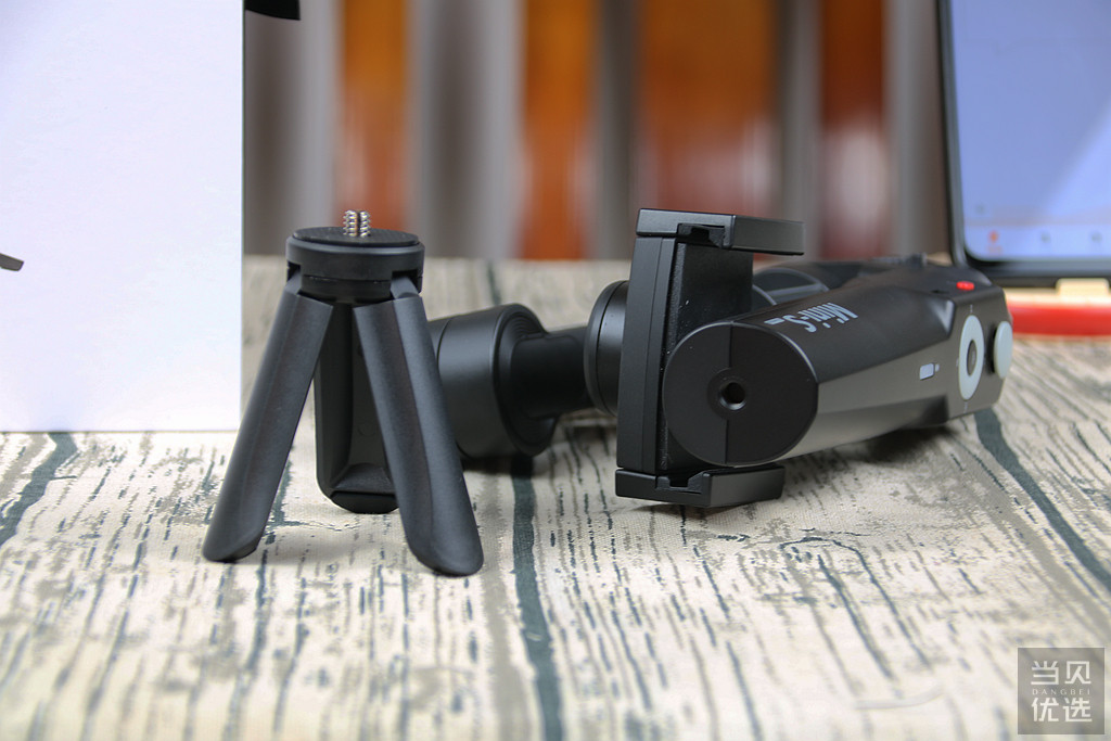 还在担心不会拍视频？魔爪Mini-S稳定器让你上手就会用