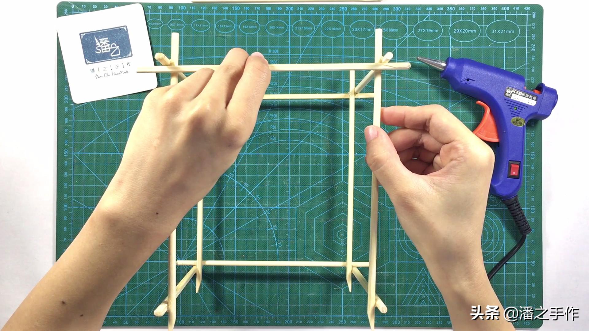 布艺灯笼手工制作教程简单,环保自制小灯笼