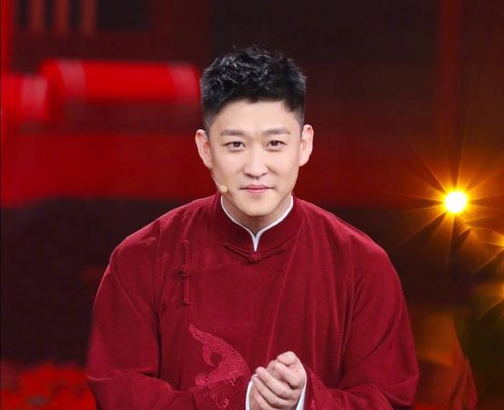 郭德纲最困难的时候曹云金离开了,曹云金背叛郭德纲后过得有多惨