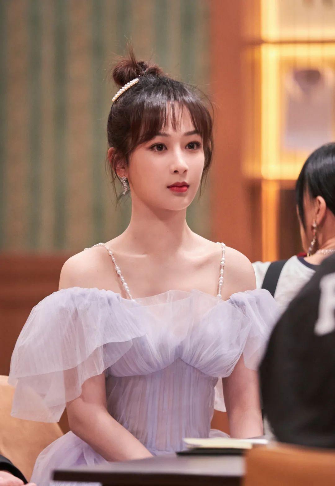 适合30-40岁圆脸减龄扎发,锁骨发型女怎么扎圆脸减龄