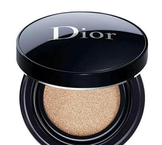 兰蔻和雅诗兰黛的气垫哪个好,兰蔻雅诗兰黛阿玛尼