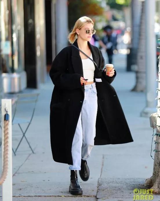 圆头鞋怎么搭配衣服好看,圆头鞋的教程