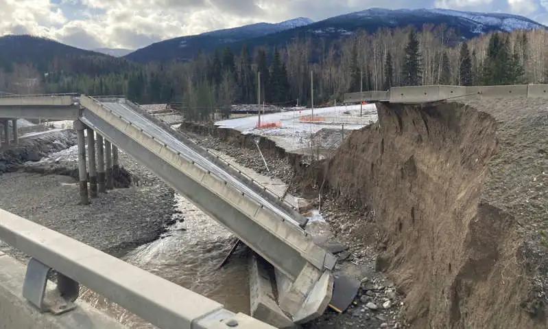 大温恐现油慌超市或限购蔬菜牛奶鸡蛋肉都要涨价*队军**已赶来救援