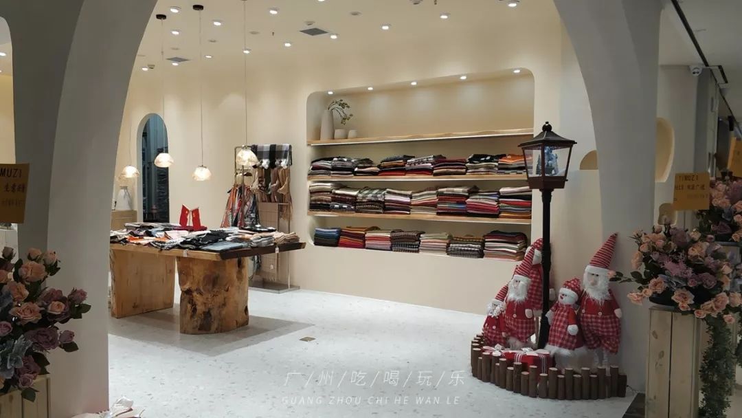 韩国东大门服装批发甜美风格专卖,韩国东大门服装在哪里买