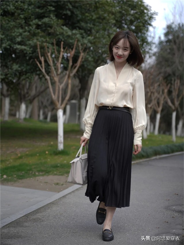 适合脚掌宽脚背高脚型的篮球鞋,正常的脚型脚背高适合穿什么鞋