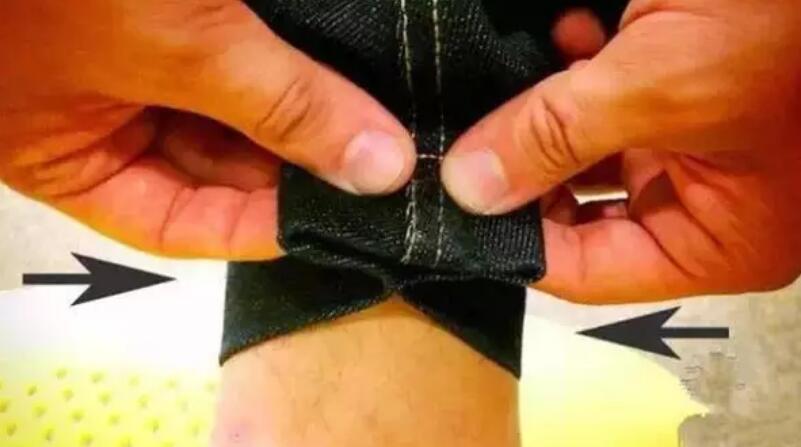 5个男生卷裤腿神技，你一定要学！别再和插秧队队长赵四一样了！