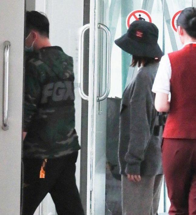 苗苗身材纤细状态好,苗苗晒照疑似怀孕