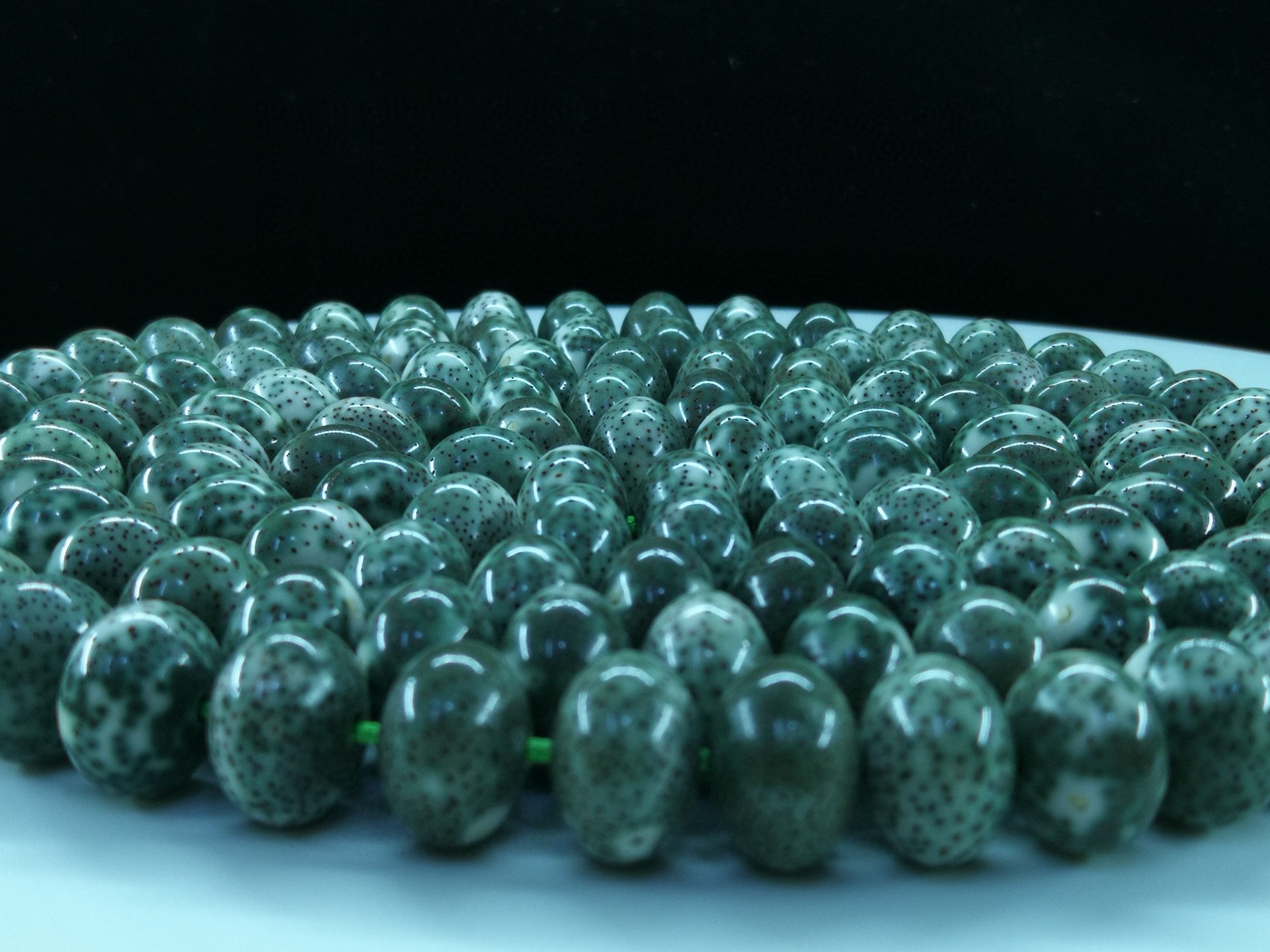 怎么判断星月菩提的好坏,如何判断星月菩提品质的好坏