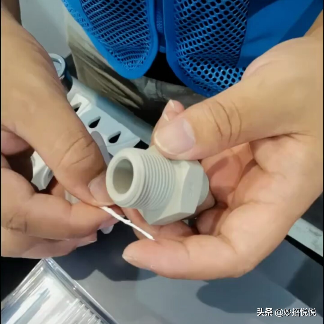 你是不是缠错了？防水生料带的正确缠绕方法，学会了赶紧试试