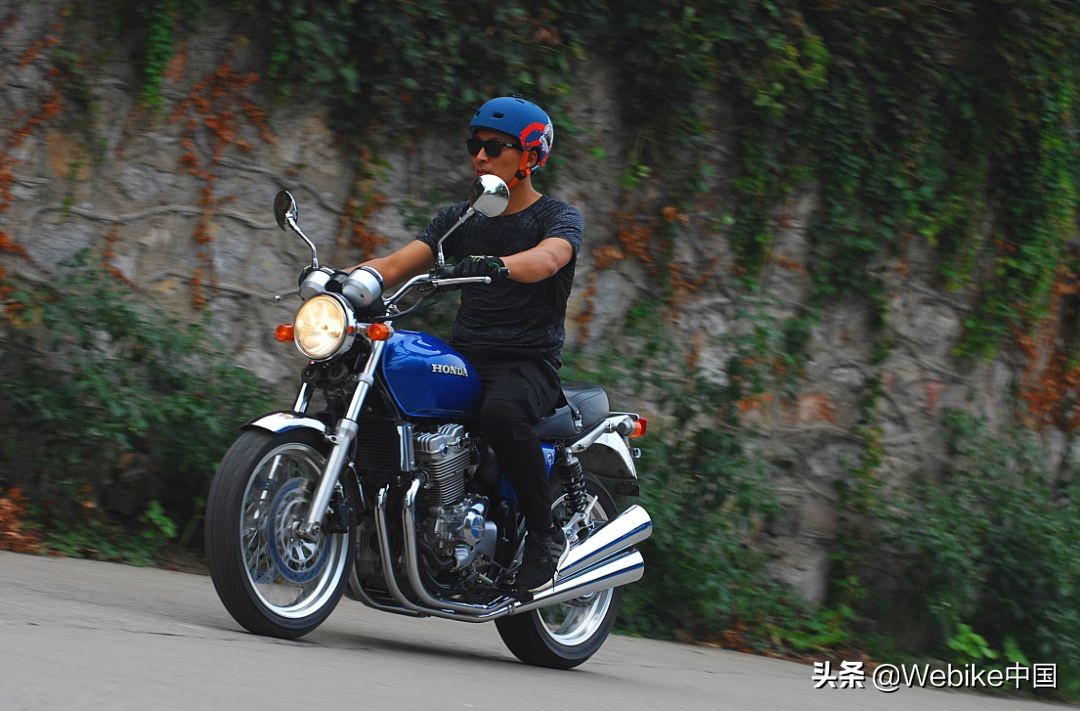 新出来的本田cb400,本田cb400第四代评测