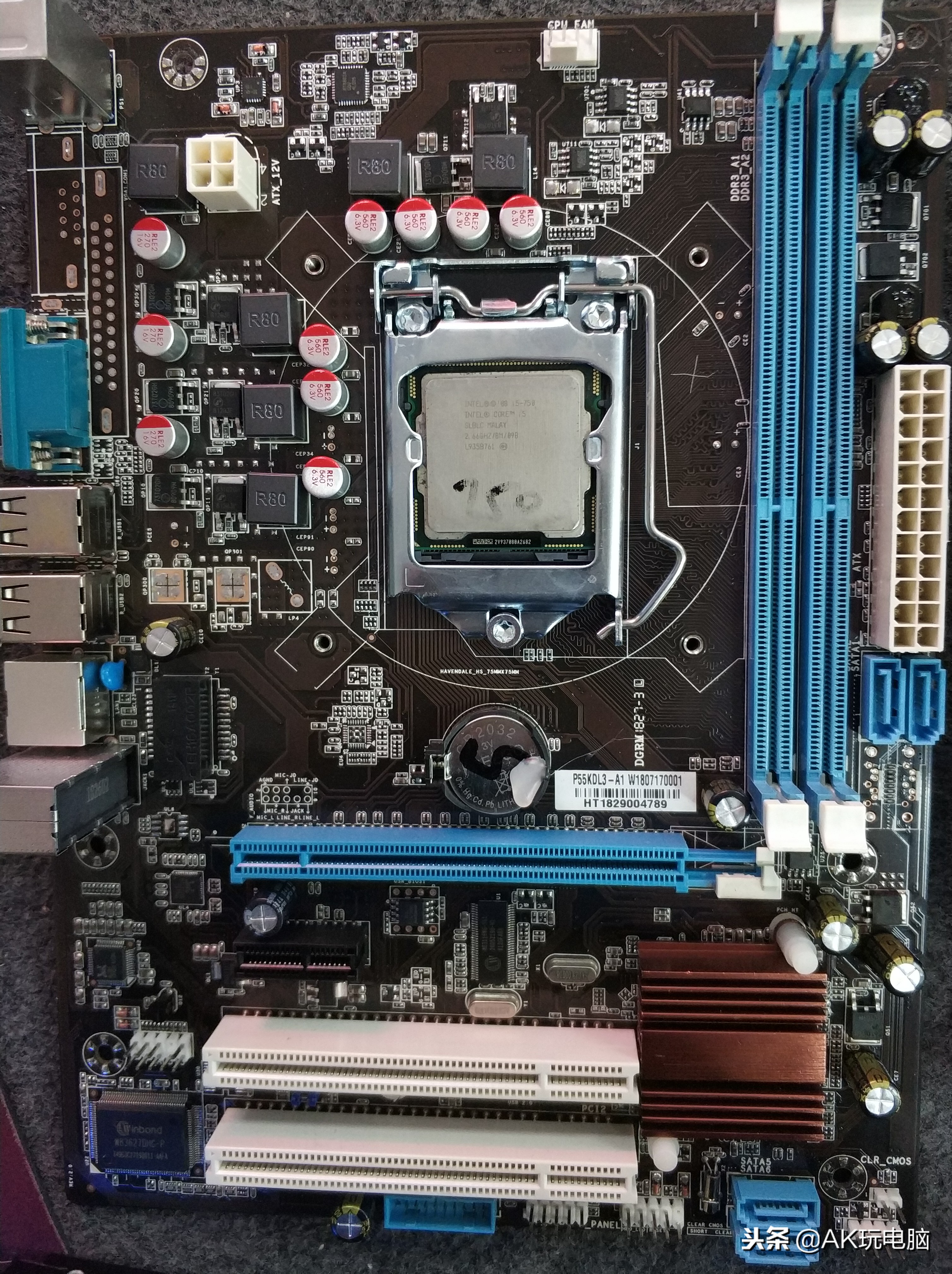 网购电脑翻车,女生组装电脑翻车现场