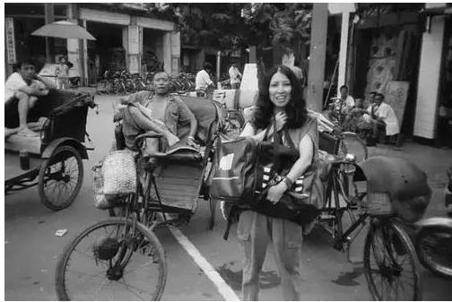 拍出最真实三毛的摄影师：给她拍完照片后相机丢了，三月后她自杀