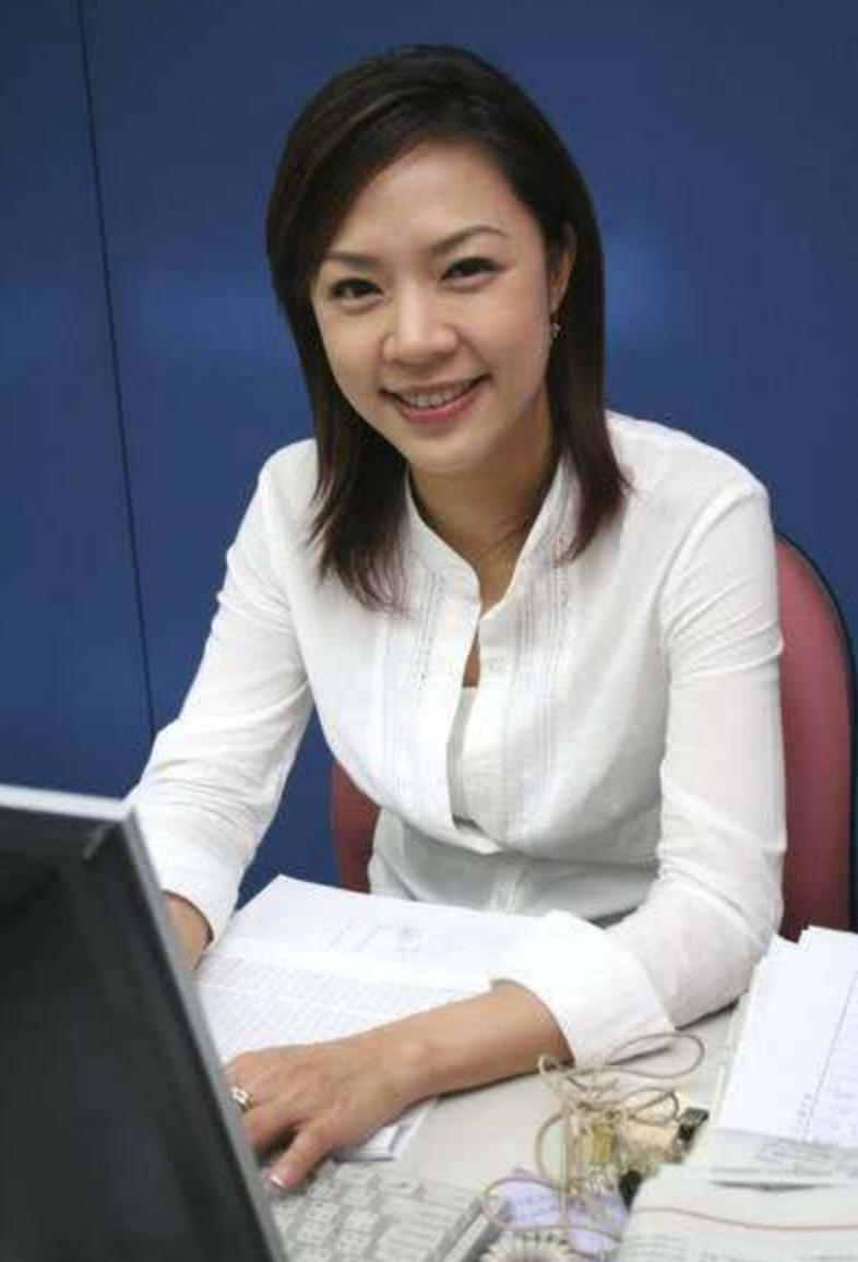 艾小羊：伊能静，你去哪儿找的这么好的前夫