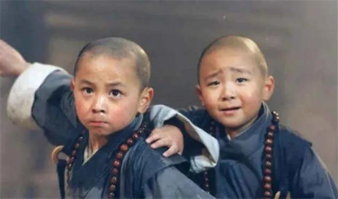 罗家英各个时期照片,十兄弟老大是谁演的