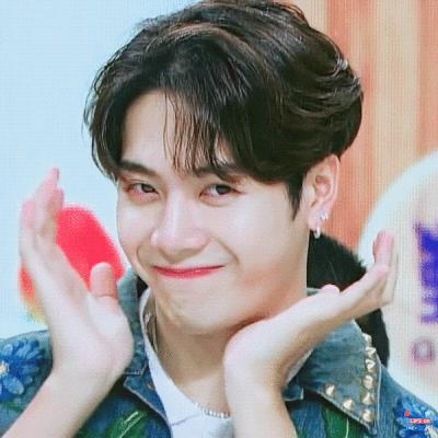 王嘉尔同款chococoncert德训鞋,欧阳娜娜王嘉尔短袖