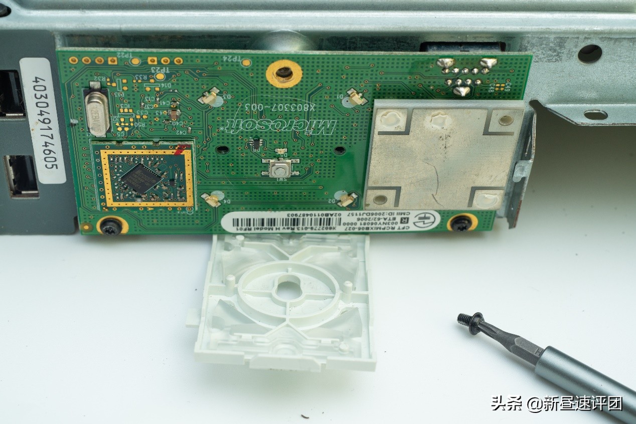 xbox360白色老版怎么拆,xbox360维修视频教程