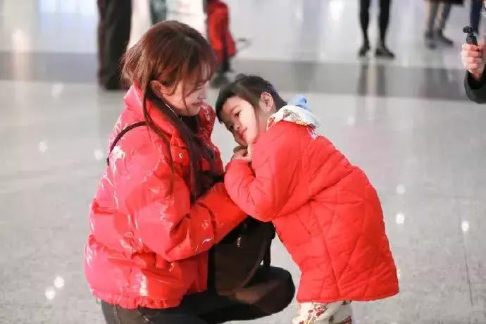 全职妈妈包文婧：我不会赚钱，家务也做不好怎么办？