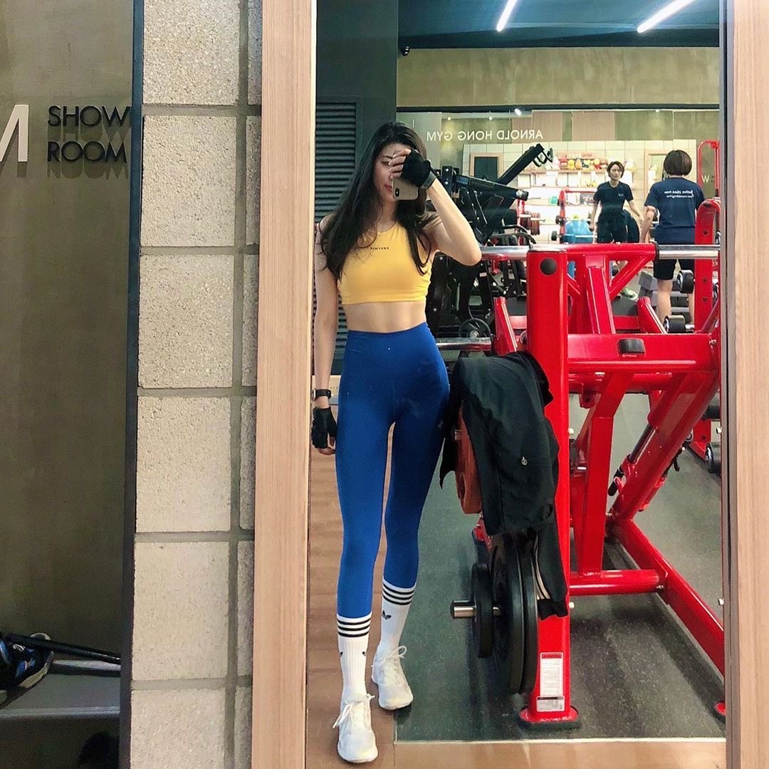 不做卷腹怎么瘦肚子,不做运动瘦肚子手法