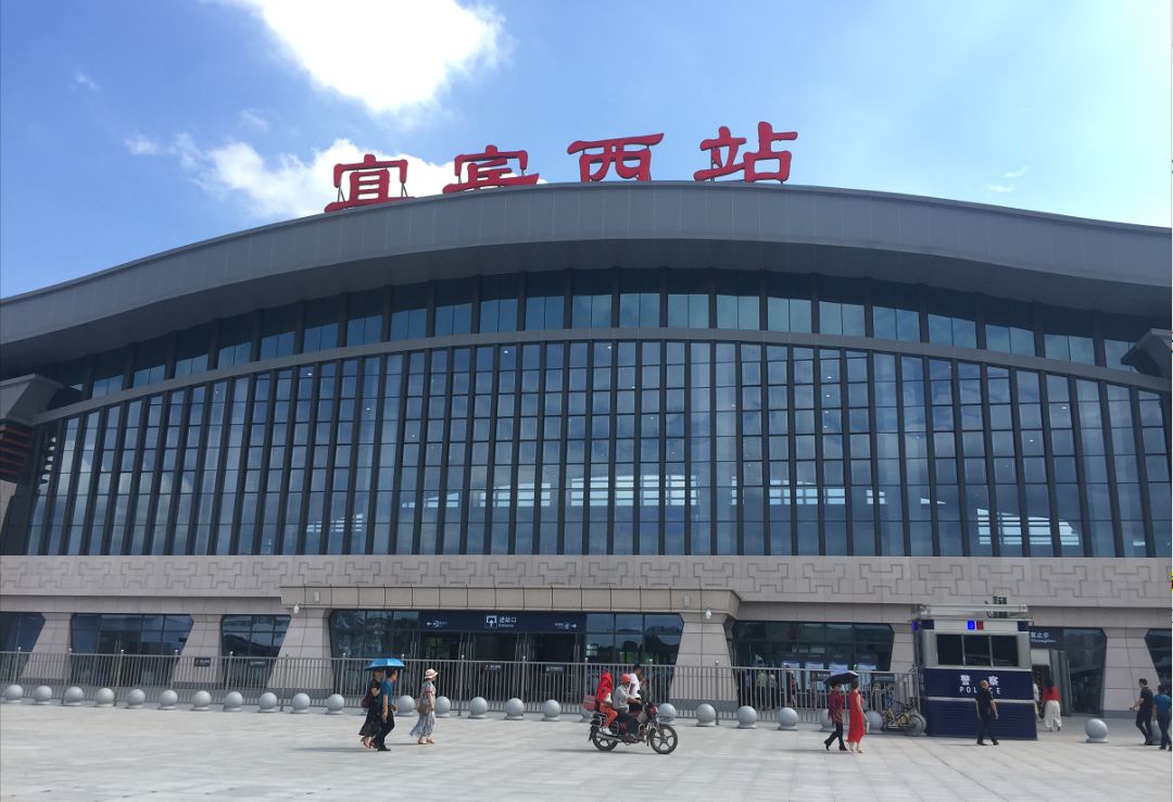 四川省南充市仪陇县高铁站,四川省规模最大的十五大高铁站