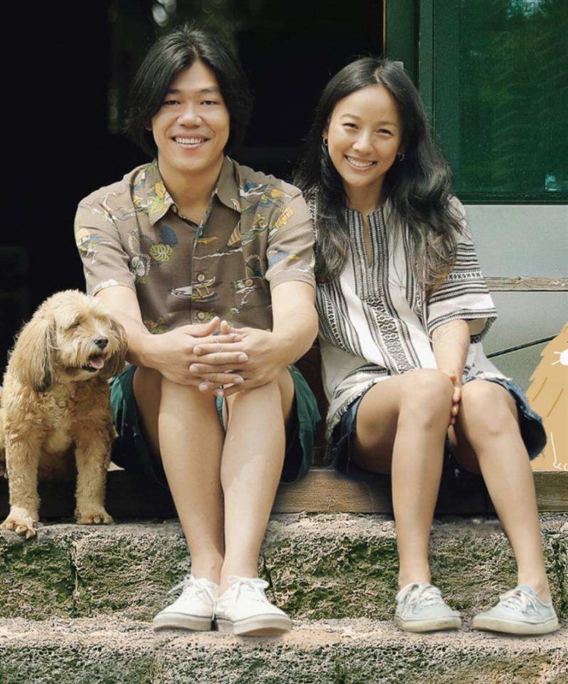 李孝利黑色开叉裙,李孝利穿摩登连衣裙