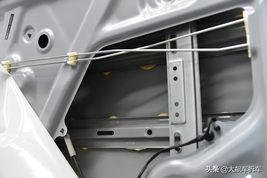 纵有千般好不好,纵有千般什么也抵不过万般无奈