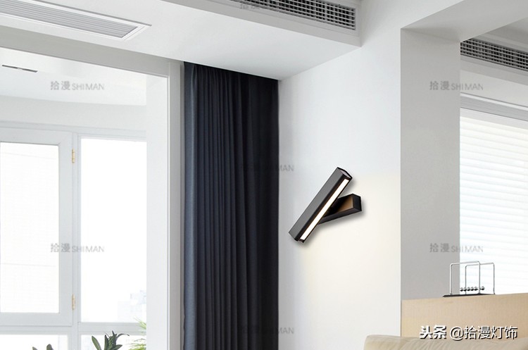 壁灯金属质感,极简质感壁灯高级氛围感