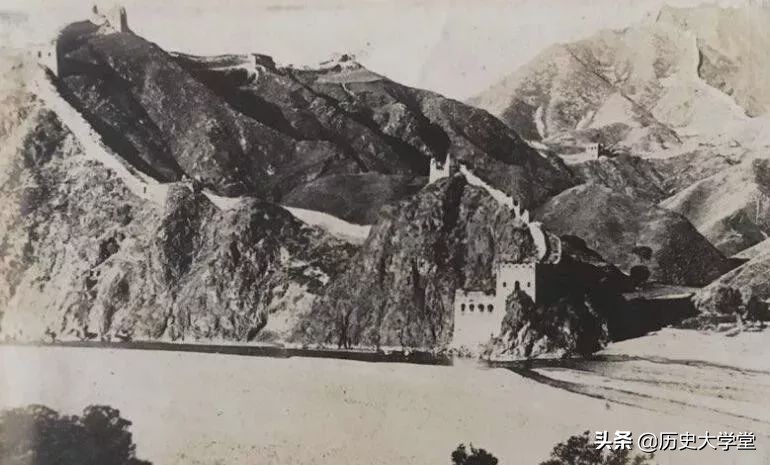 长城是怎么起到防御作用的,长城的作用真的是抵御外敌入侵嘛