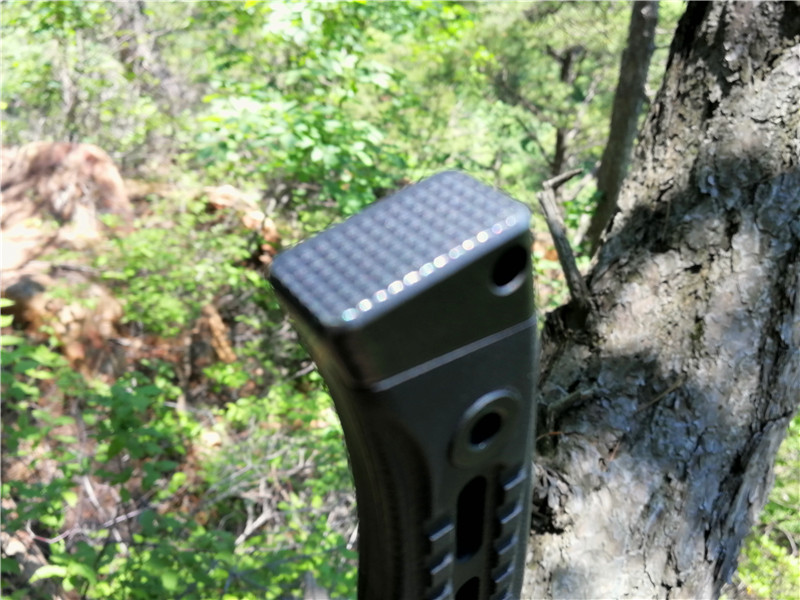 汉道洛克x生存刀暴力测试,户外生存实用工具推荐