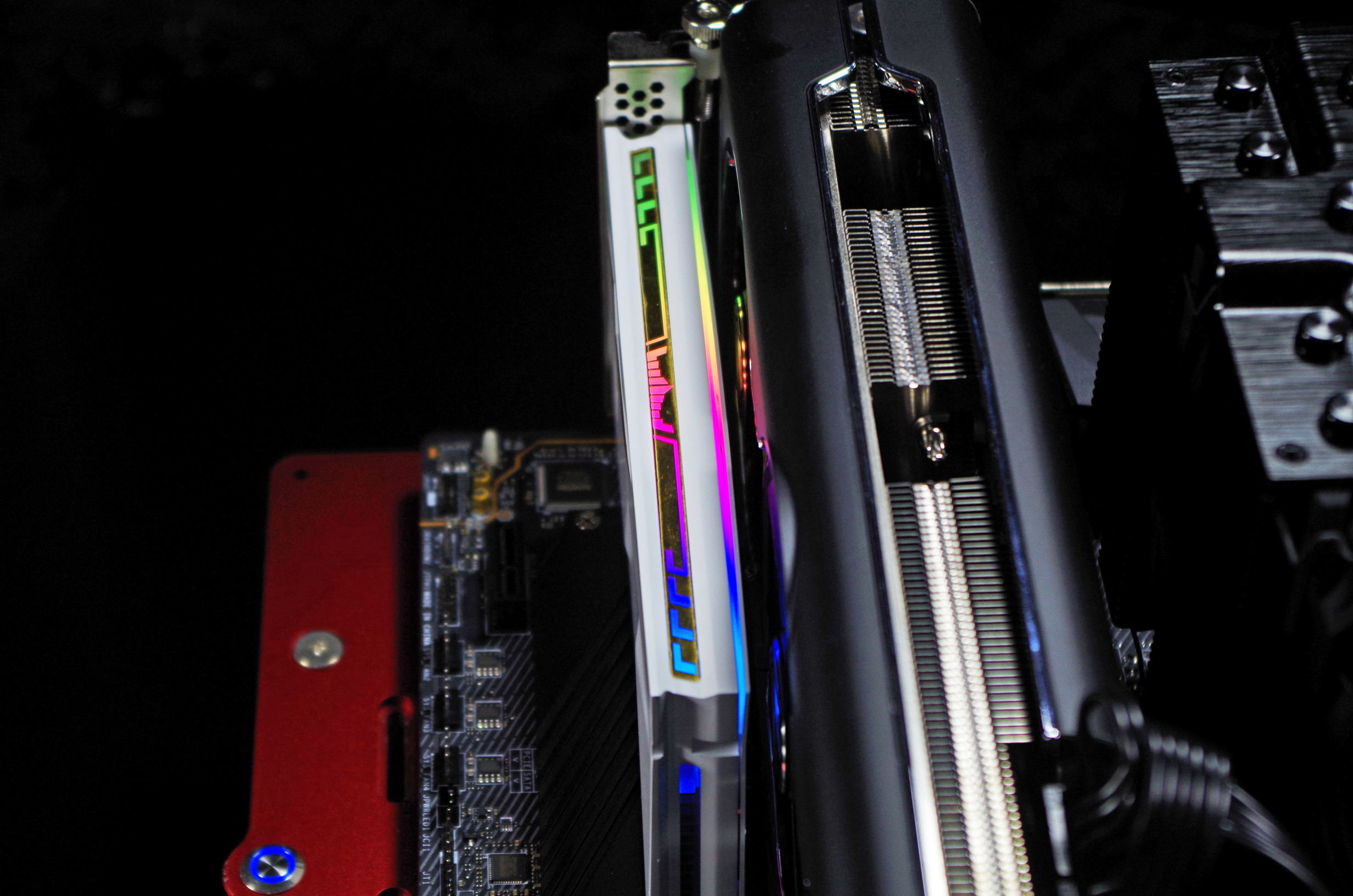 pcie网卡挡住了显卡,pcie网卡被显卡挡住了怎么解决