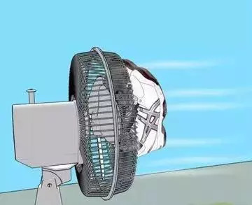 下雨鞋子湿了怎么办小技巧,下雨天防止鞋子湿