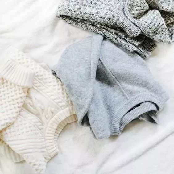 羊绒衫用洗衣液洗后掉毛严重,羊毛衣每次洗都缩水吗