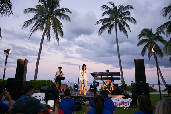 QQ音乐邀请豪华绿钻用户，与袁娅维一起免费游美国