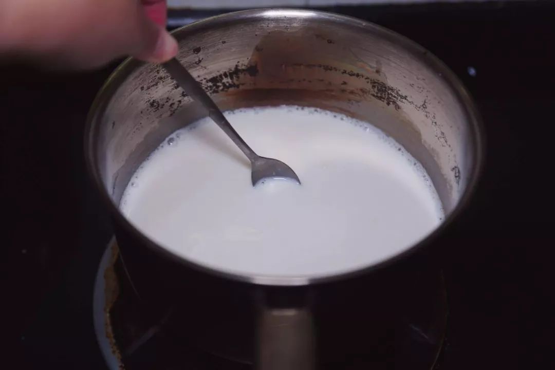 做草莓布丁的简单方法不需要qq糖,自己做草莓布丁最简单100%成功