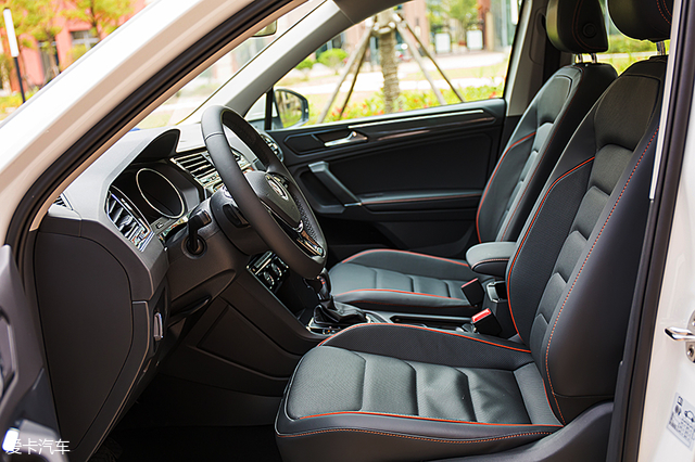 大众途观lphev插电混合旗舰版,插混途观l2024款