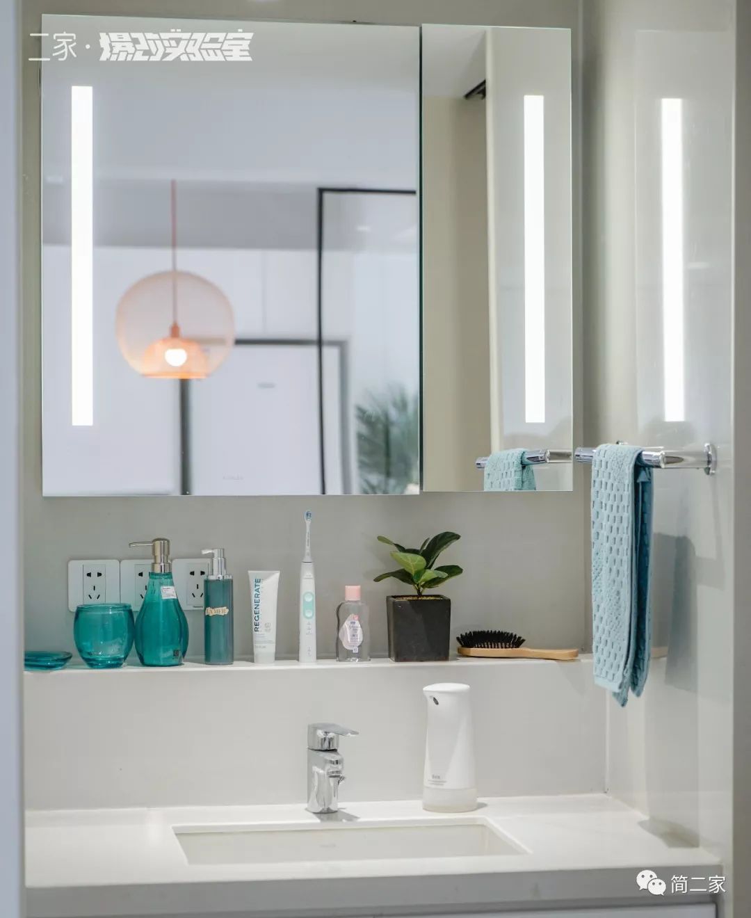 我们只在卫生间换了一头门，神奇的事情……发生了