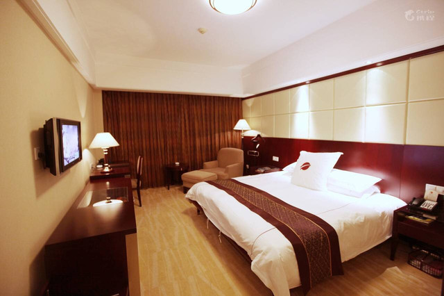 赣州市东阳山大酒店,东阳旅游大厦酒店