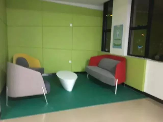 身体倍儿壮、活泼阳光心开朗，说的就是咱们里水童鞋！