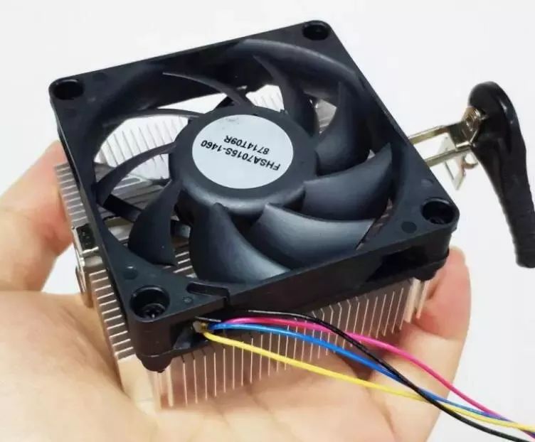 奔腾g4560相当于amd什么档次,amd速龙x4840和g4560哪个性能好