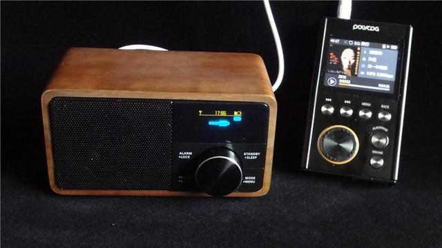 山进海顿迷你音箱收音机柔曼细音浸入耳