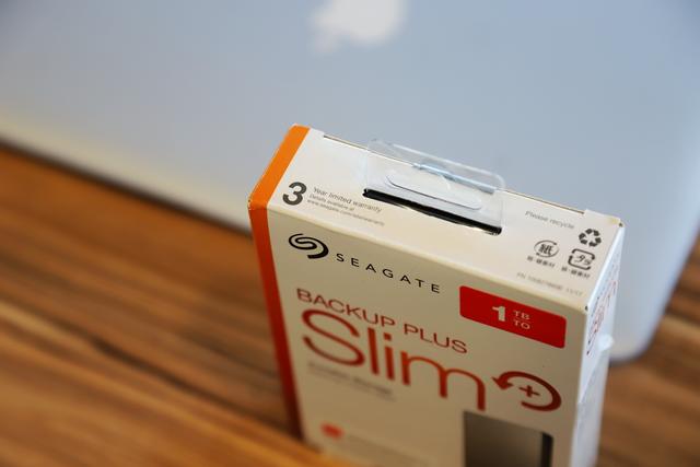 希捷简系列移动硬盘测评,希捷backupplus睿品拆解