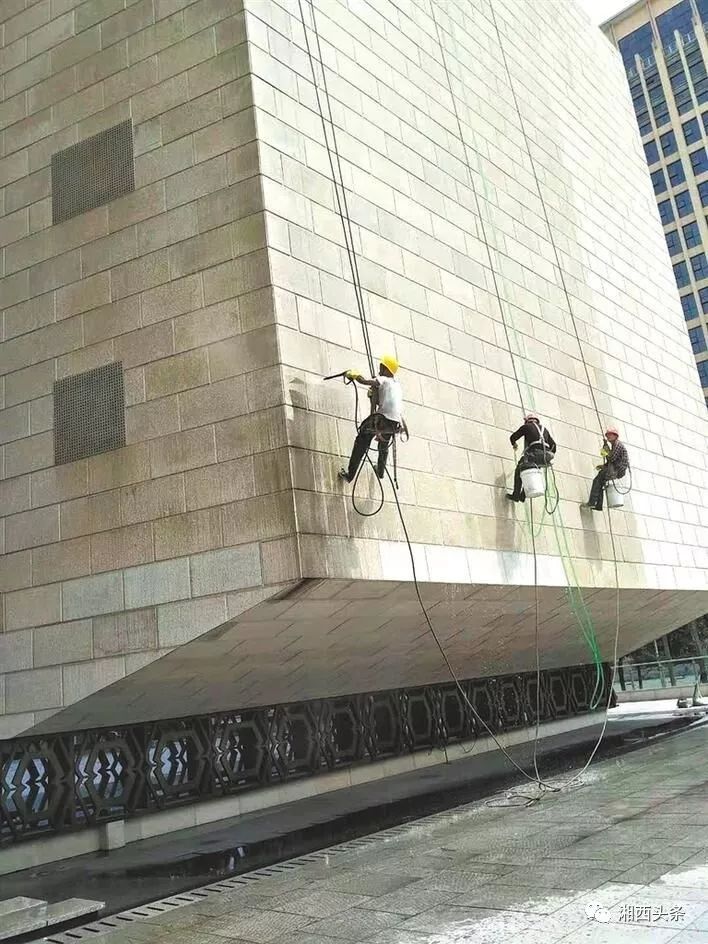 湖南高空极限第一人,湖南高空冒险第一人失手
