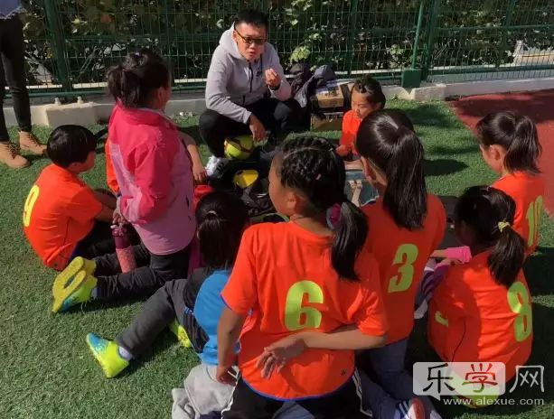 八大峡小学怎么样,八大峡小学的视频