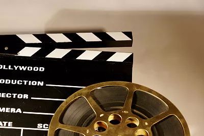 学生电影票差价怎么退 (电影票改签了不能退费怎么办)