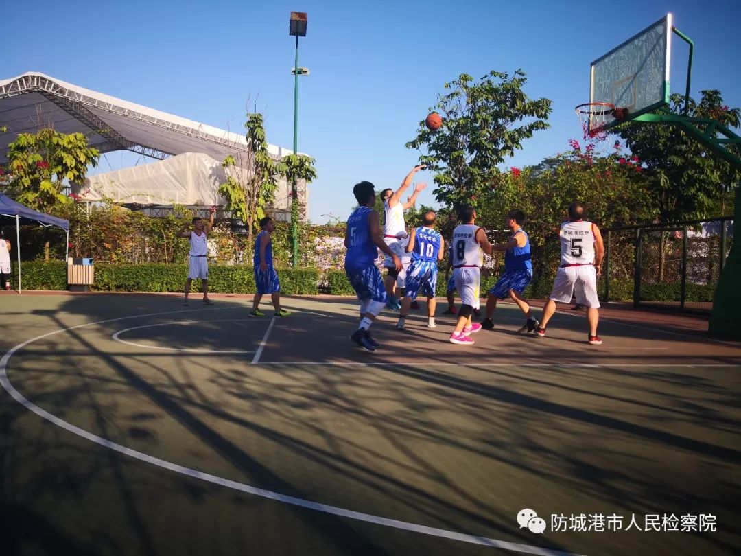 运动会精彩赛事,运动会赛出风采