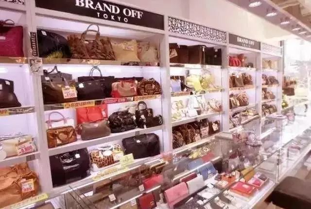 3000块以内的奢侈品包包,3000以下的奢侈品包包